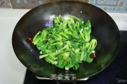 Make Garlic chicken caterpillar step 2