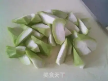 Make Squeeze the pickle and make the tofu step 3