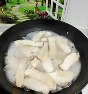 Make Delicious apricot mushrooms step 3