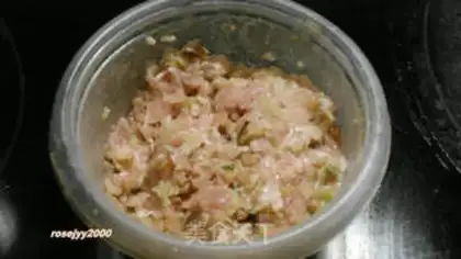 Make Pork and egg dumplings step 1