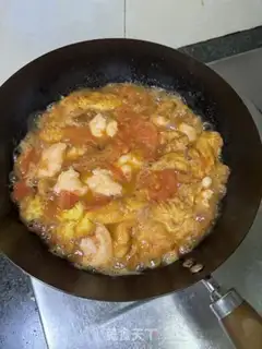 Make Tomato eggs and shrimp step 11