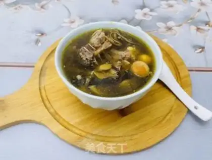 Make Chicken soup with mushrooms step 4