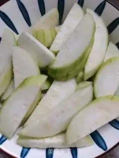 Make Watermelon fried meat step 0