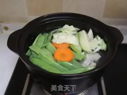Make Guizhou sauerkraut step 2
