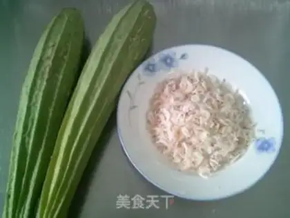 Make Shrimp hides and a pickle step 0