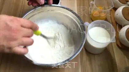 Make Tea rose rolls step 2