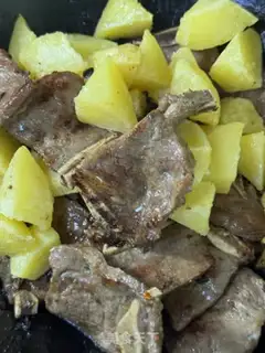 Make Potato pepper cowboy bones step 7