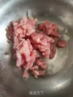 Make radish and radish meatloaf step 0