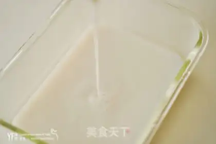 Make Mango coconut ice powder step 2