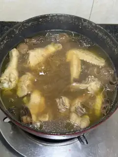 Make Feastless chicken soup from the sheep