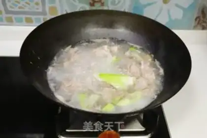 Make Pork bouquet soup step 3