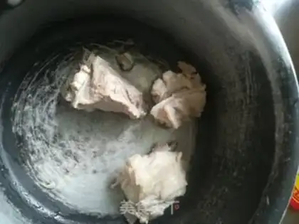 Make When the ginger lamb soup is made step 0