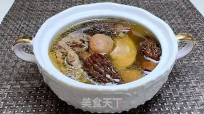 Make Feastless chicken soup from the sheep