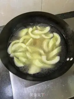 Make cucumber-dry squid soup step 5