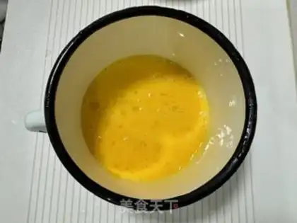 Make Fungus roller cucumber egg step 2