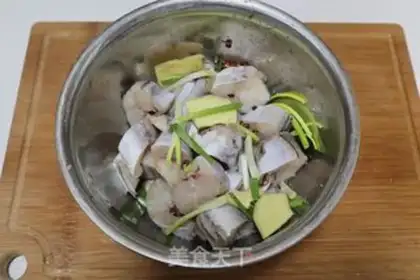 Make Fried fish step 1