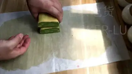 Make Tea marble cookies step 19