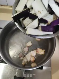 Make Five flowers and eggplants step 3