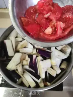 Make Five flowers and eggplants step 4