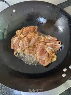 Make Salt onion chicken leg step 8