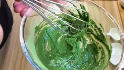 Make Tea and cream muffins step 1