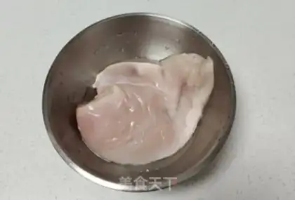 Make Creative golden chicken meatballs step 0