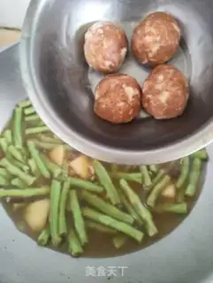 Make Meatball bean soup step 8