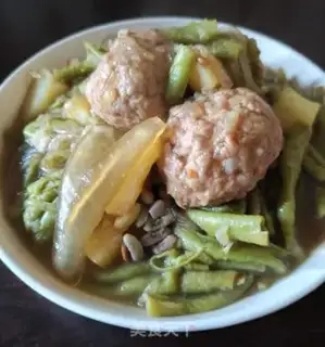 Make Meatball bean soup step 10