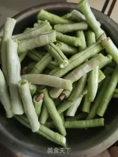 Make Garlic bean step 1