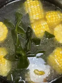 Make ♪ Sea-banded corn bouquet soup ♪ step 6