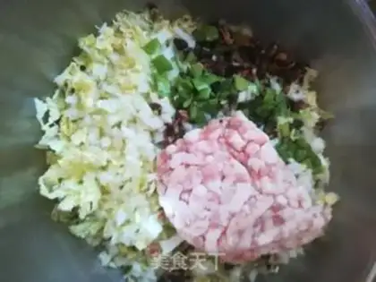 Make Big dolls and shrimp dumplings step 6