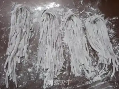 Make The purple blue-handed noodles step 5