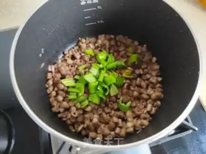 Make Sour bean fried eggs step 5