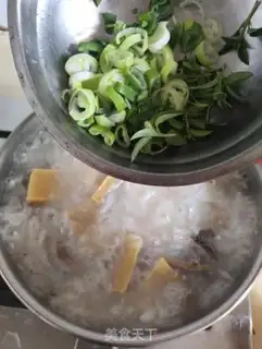 Make Yellow rice and goat broccoli soup step 7