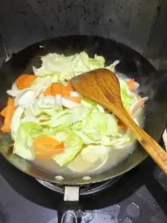 Make Simple Korean fried rice cake step 4