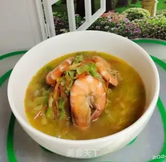 Make Shrimp vegetable soup step 6