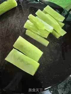 Make Beef shrimp rollers step 4