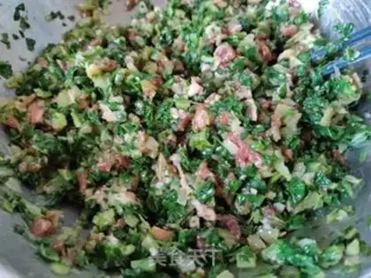 Make Pork dumplings step 3