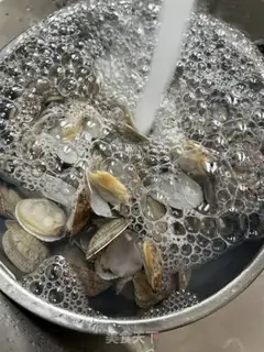 Make Flower clams and eggs step 2