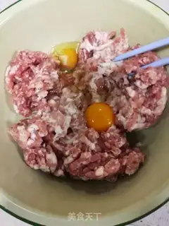 Make A boiled meatball step 2