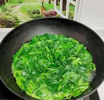 Make Spinach step 0