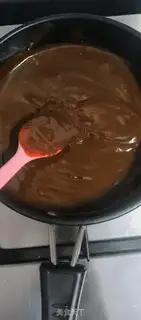 Make Chocolate lava cake step 4
