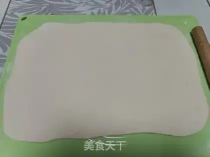 Make Doudou rolls step 4