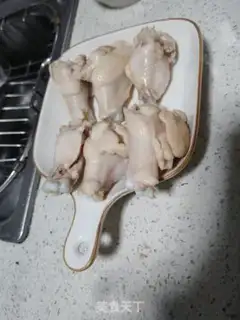 Make Red-burned chicken legs step 0