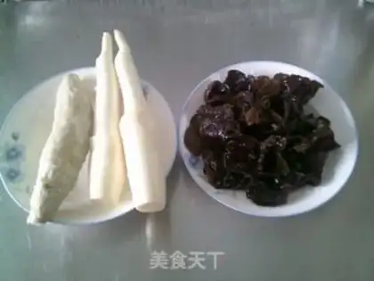 Make Black-mucked noodles step 0