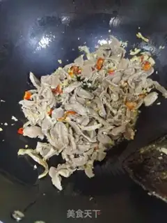 Make Spicy chickens, soybeans step 4