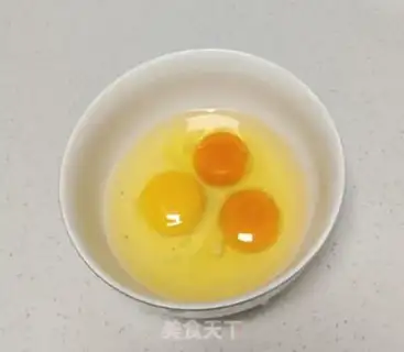 Make Cream pepper carrot fried eggs step 2