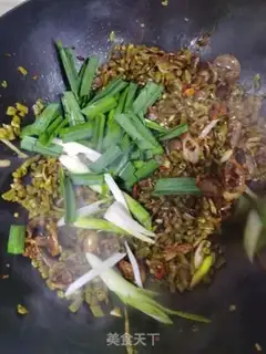 Make Spicy chickens, soybeans step 8