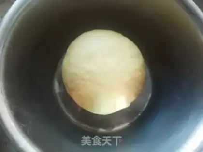 Make Double-coloured buns step 1