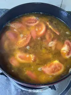 Make Tomato skirts with veal and veal soup step 5